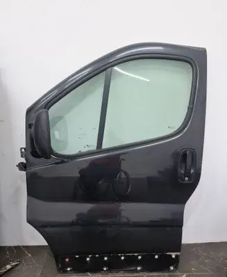 Opel Vivaro Front door