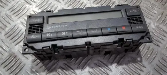 Volkswagen Golf IV Climate control unit 3b1907044h
