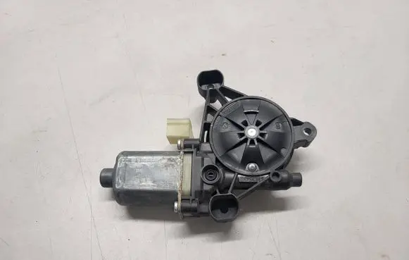 Audi Q2 - Front door window regulator motor 5Q0959802B