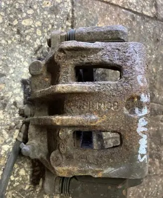 Hyundai Santa Fe Front brake caliper