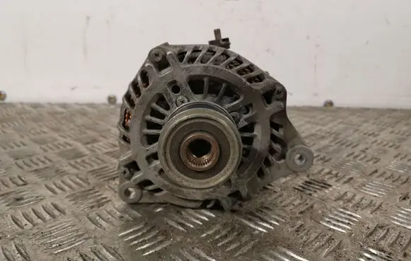 Subaru Forester SH Generator/alternator 23700AA660