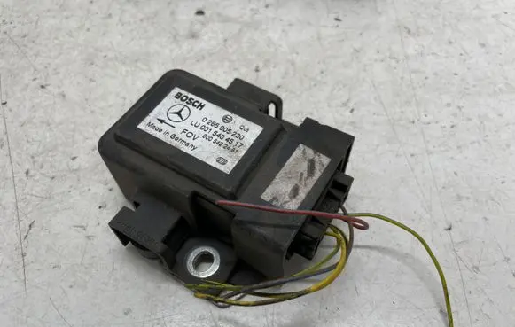 Mercedes-Benz E W211 ESP (stability system) control unit 0265005230 0015404517