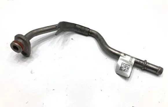 Alfa Romeo Stelvio Turbo turbocharger oiling pipe/hose 5005435