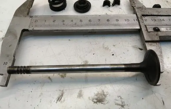 Ford Transit Valve 
