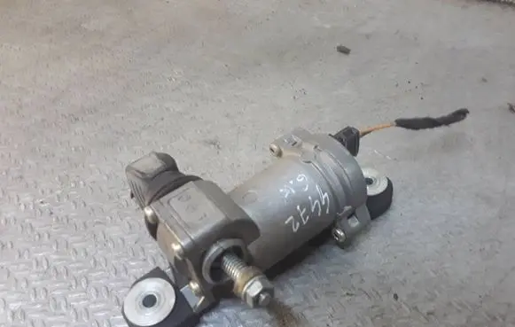 Mercedes-Benz ML W163 Vent window/glass motor 