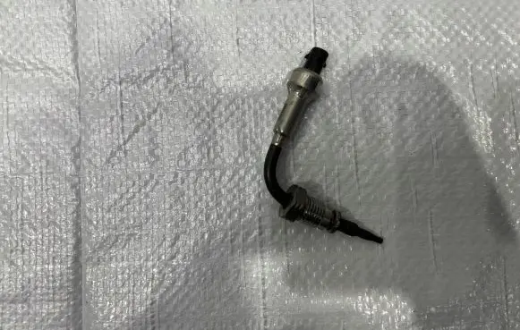 Alfa Romeo Giulia Exhaust gas temperature sensor 55239662