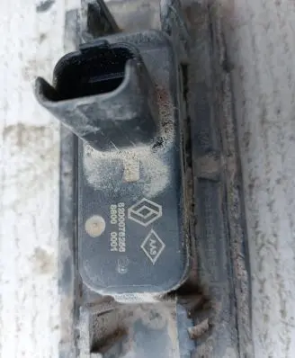 Renault Clio III Tailgate/boot open switch button 8200076256