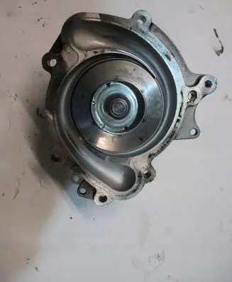 Peugeot Partner III Water pump 6422002001