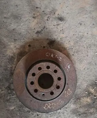 Skoda Octavia Mk2 (1Z) Front brake disc