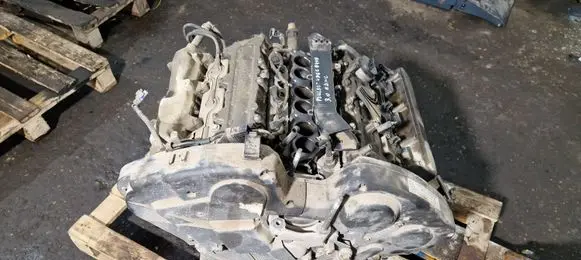 Peugeot 406 Engine 