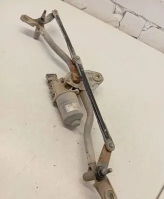 Ford Ranger Front wiper linkage and motor F00S2S2798 180512 AR3917504