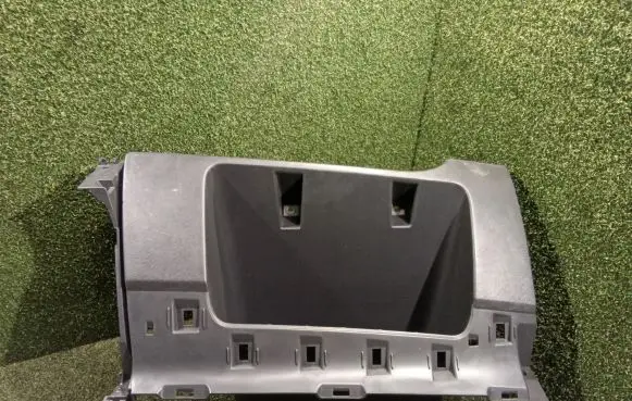 Renault Kangoo II Glove box 681086277R 1750092 1007036