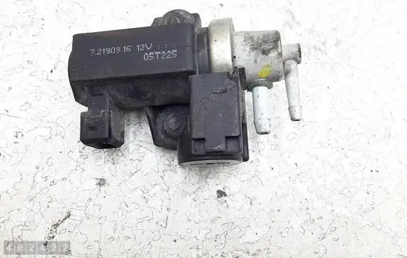 KIA Sorento Turbo solenoid valve 72190316