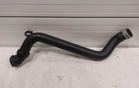 Ford F150 Air intake hose/pipe ML3Z8260J