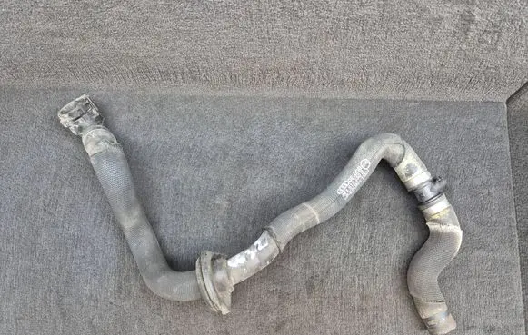 Audi A6 S6 C6 4F Engine coolant pipe/hose 4F1819350B 4F0819373G