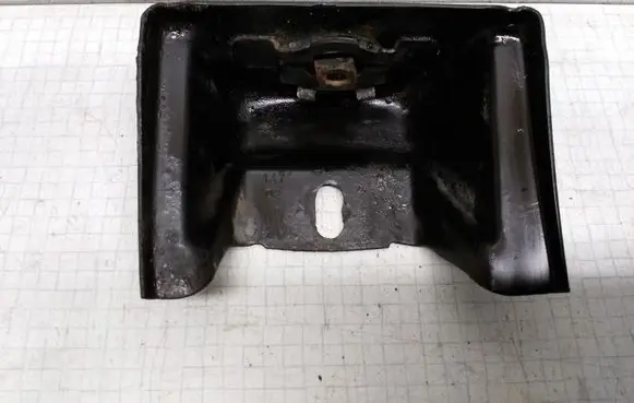 Volkswagen Transporter - Caravelle T5 Radiator support slam panel bracket 