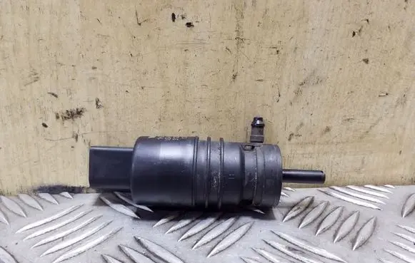 Seat Exeo (3R) Windscreen/windshield washer pump 1K5955651