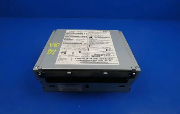 Volvo V40 Radio/CD/DVD/GPS head unit 31357214 AF6N18C815CC 31357225