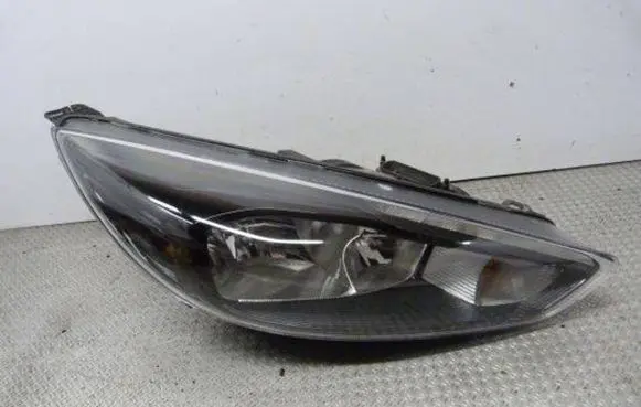 Ford Focus Headlight/headlamp