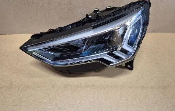 Audi Q3 F3 Headlight/headlamp 83A941033