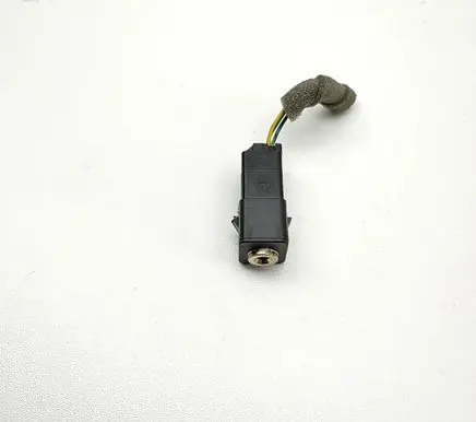 Ford Transit Custom AUX in-socket connector DM5T19A164AA