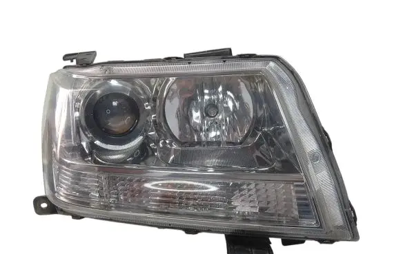 Suzuki Grand Vitara II Headlight/headlamp 10059083 3512065J31 3512065J11