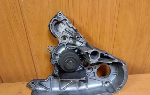 Iveco Daily 6th gen Water pump 504033770