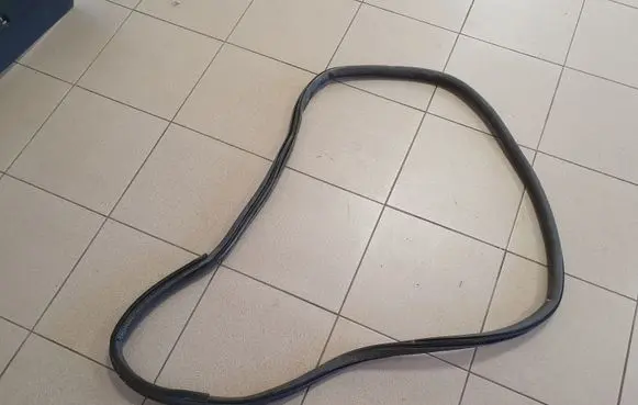 Audi A3 S3 8P Rubber seal rear door 8P4833721