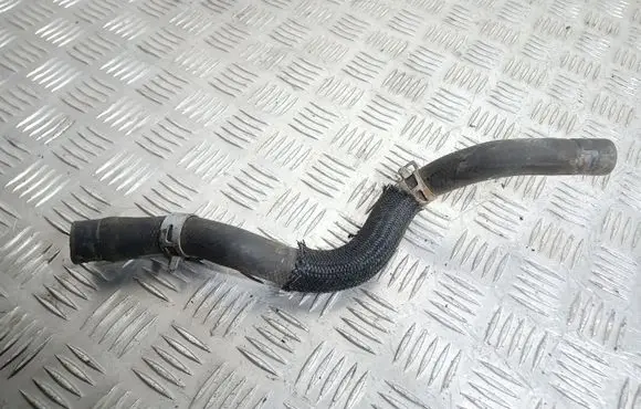 Mitsubishi Lancer VIII Engine coolant pipe/hose