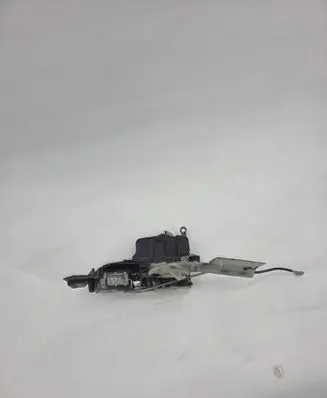 BMW 7 E38 Front door lock 8352165