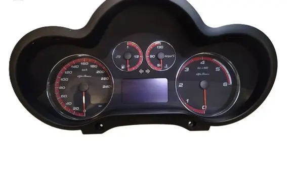Speedometer (instrument cluster)