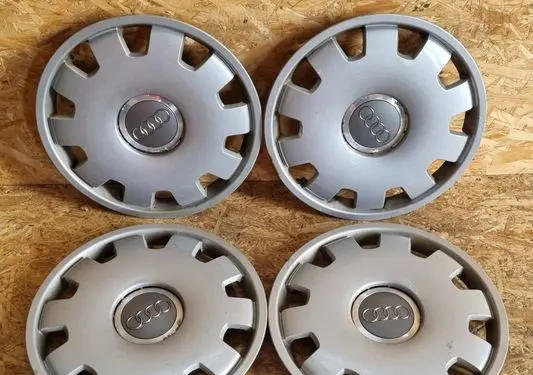 Audi A4 S4 B7 8E 8H R16 wheel hub/cap/trim 4B0601147D