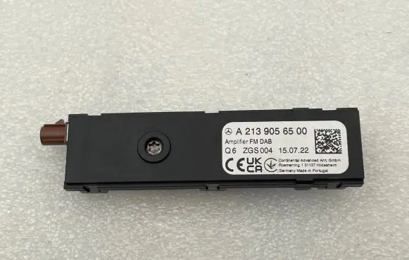 Mercedes-Benz GLS X167 Aerial antenna amplifier A2139056500 ZGS004