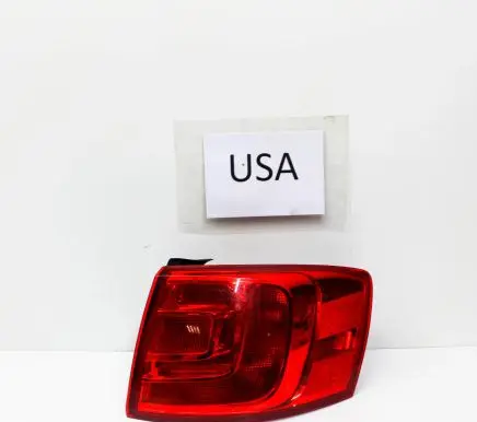 Volkswagen Jetta VI Rear/tail lights