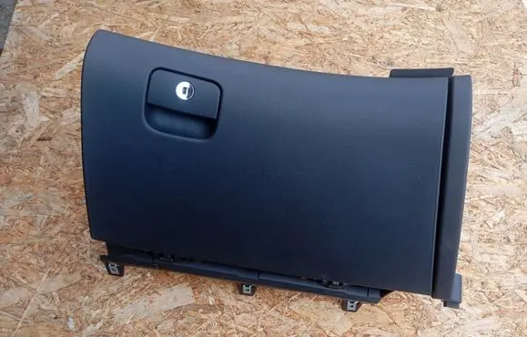 Hyundai i30 Glove box set 845402R020