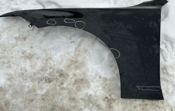 Volvo S90, V90 Fender