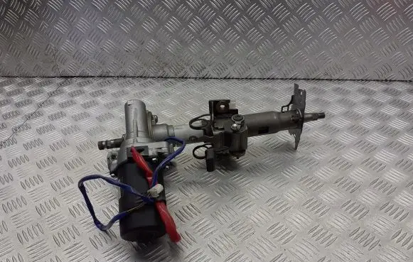 Toyota Avensis T250 Rear steering column 160800-0101