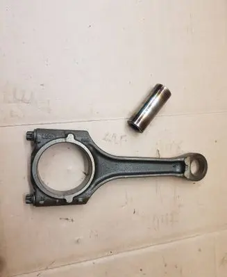 Audi A3 S3 A3 Sportback 8P Connecting rod/conrod 