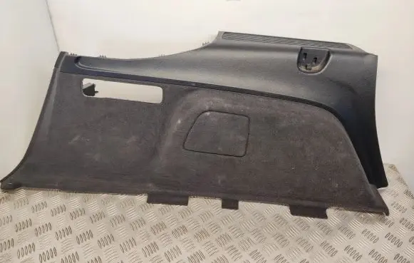 Audi Q7 4M Trunk/boot side trim panel 4M0863879K