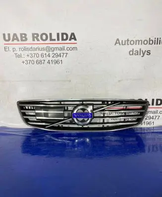 Volvo V70 Front bumper upper radiator grill 31383596 31383600