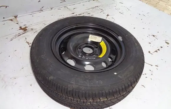 Opel Omega B1 R16 spare wheel 