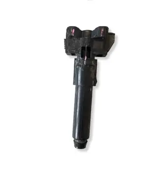 Toyota Hilux (AN120, AN130) Headlight washer spray nozzle 852070K040 18393