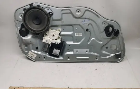 Volvo S40 Front door window regulator with motor 30737677 994522108 200448075914