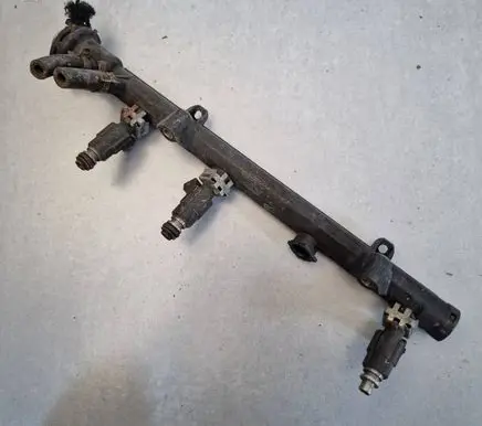 Volkswagen Polo III 6N 6N2 6NF Fuel main line pipe 030133319G 0280151031