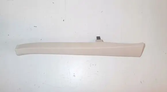 Volkswagen Touareg II Other sill/pillar trim element 7P0868237B