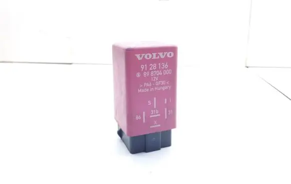 Volvo S70 V70 V70 XC Hazard warning light relay 9128136 898704000