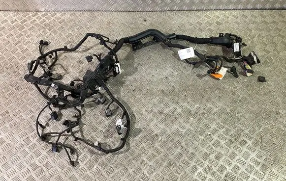Volvo XC90 Engine installation wiring loom 31453202