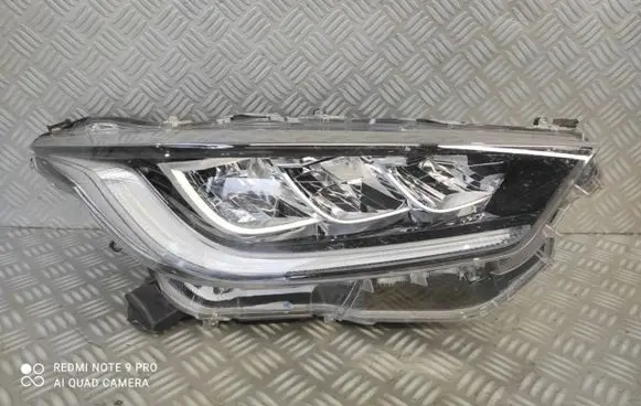 Toyota Yaris XP210 Headlight/headlamp