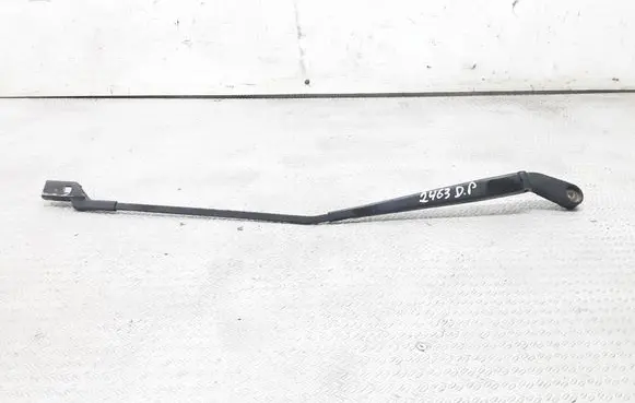 Volkswagen Polo IV 9N3 Front wiper blade arm 6Q1955410C