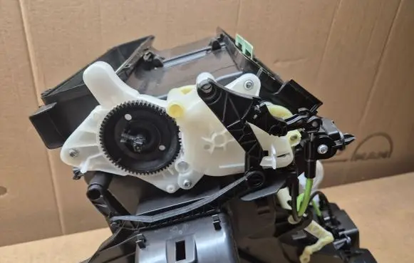 Audi Q3 F3 Heater blower radiator 5WB816001B T1010944U T1014621X